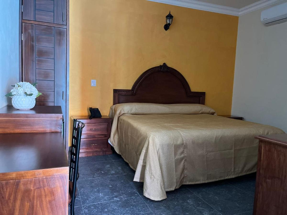 Hotel Delicias Tequila Exteriör bild